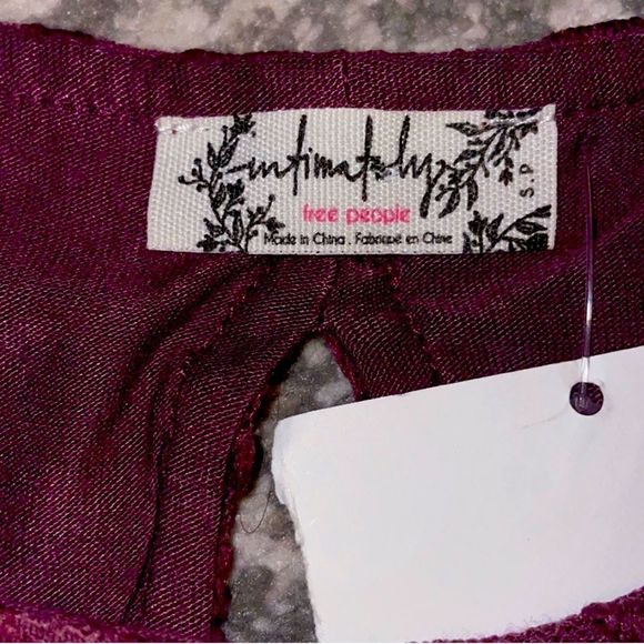 Free people doesn’t sell anymore gave it away NWT Free People Lacy tank - Picture 2 of 9